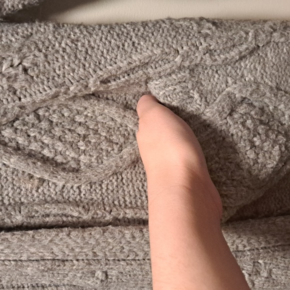 Grey Cardigan - Picture 2 of 4